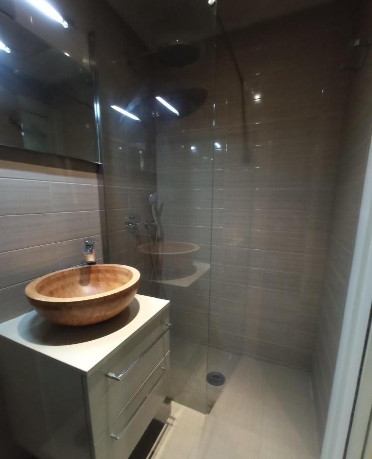 C&E Suites Roma 리도디오스티아 외부 사진
