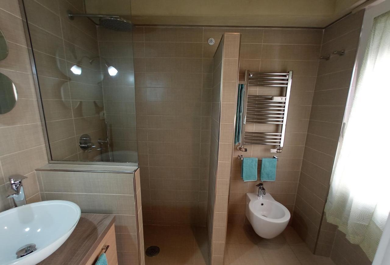 C&E Suites Roma 리도디오스티아 외부 사진